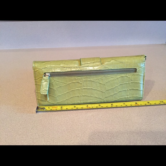 Lime Green Wallet - Picture 3 of 5